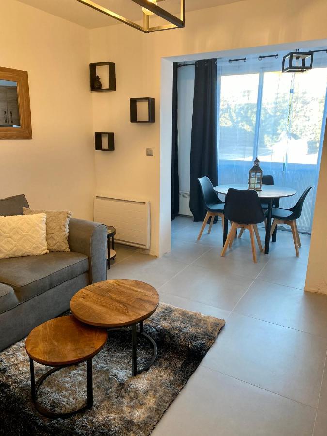 L'Appartement Du Bonheur Санари-сюр-Мер Экстерьер фото